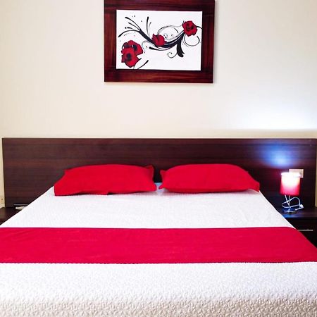 Hotel Pikeiro Blue 만타 외부 사진