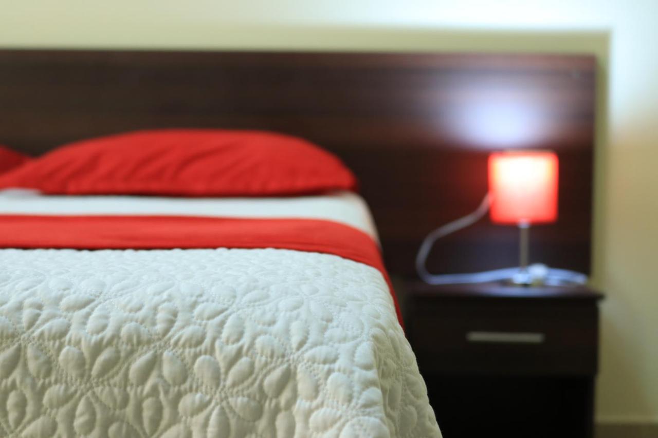 Hotel Pikeiro Blue 만타 외부 사진